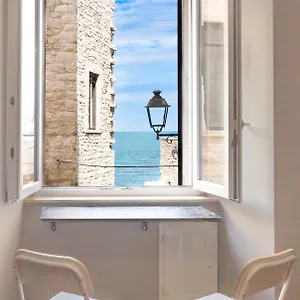 Dimora Nel Palazzo Ducale With Private Parking Appartement